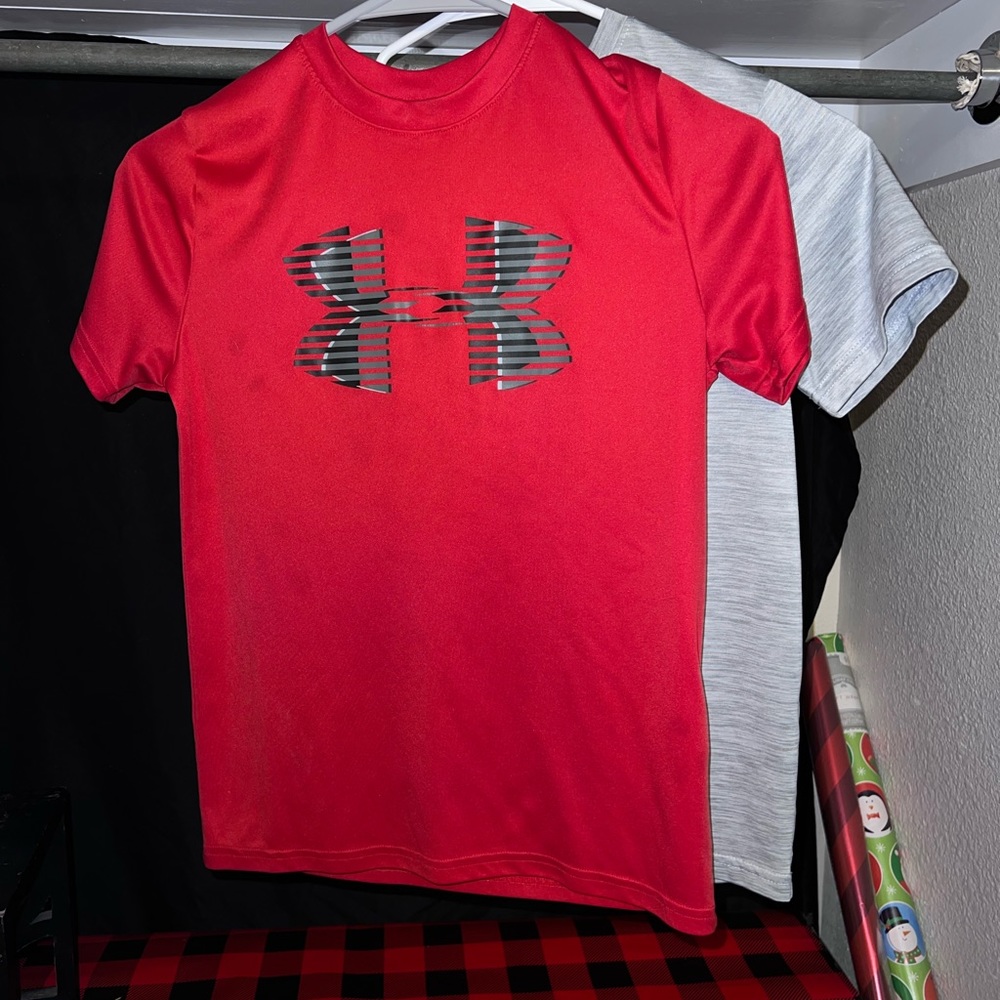 Boys bundle under armour tees